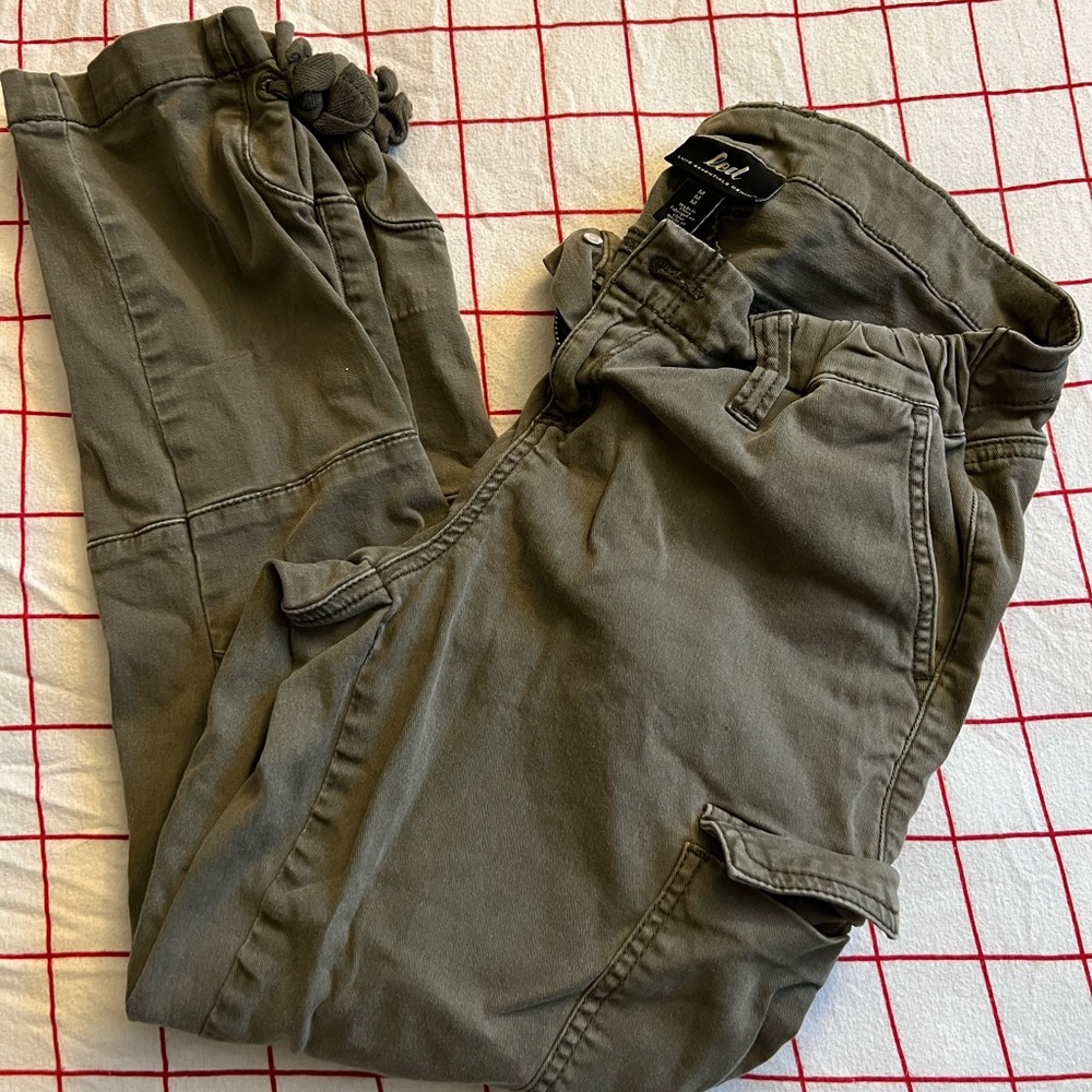 Luxe Essentials Denim Maternity Ankle Cargo Pants